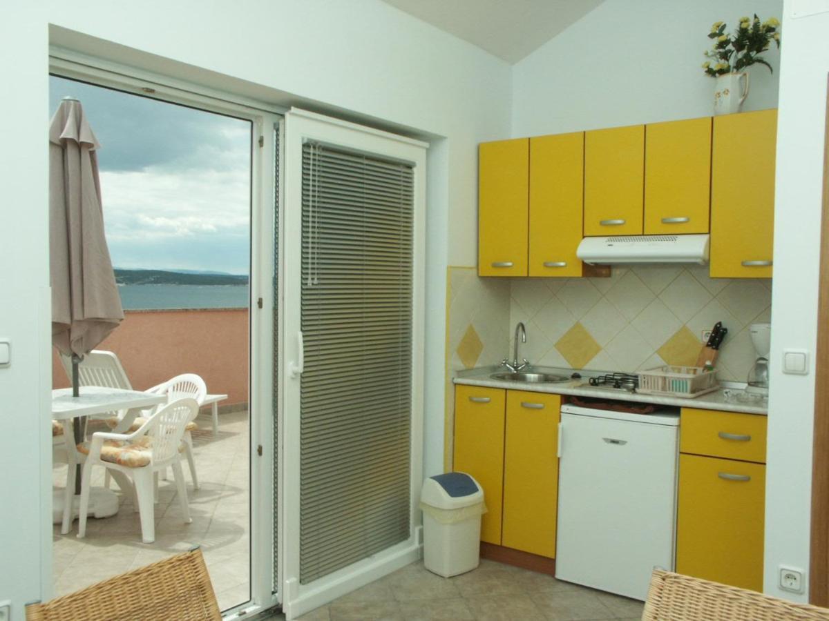 Apartments By The Sea Crikvenica - 2354 エクステリア 写真